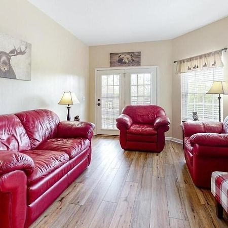 פיג'ן פורג' Bandit'S Riverfront Retreat - Mountain View- Condo-Fishing-Balcony-Fireplace-Great Location! מראה חיצוני תמונה