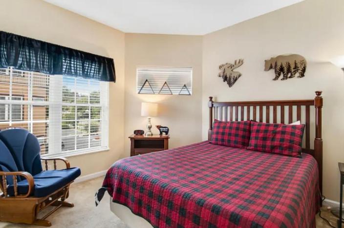 פיג'ן פורג' Bandit'S Riverfront Retreat - Mountain View- Condo-Fishing-Balcony-Fireplace-Great Location! מראה חיצוני תמונה